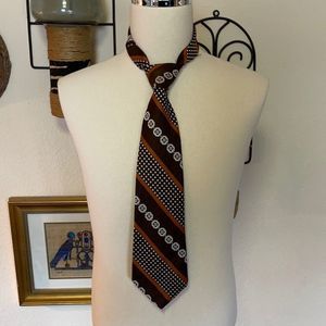 Vintage 1970s Montgomery Ward Tie